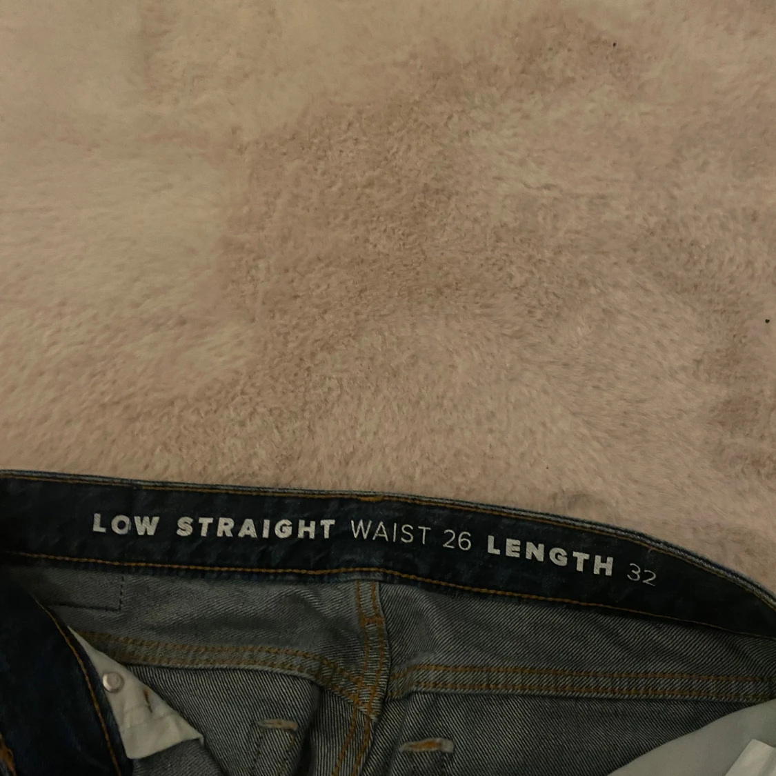 Mörkblå jeans med låg midja - 2