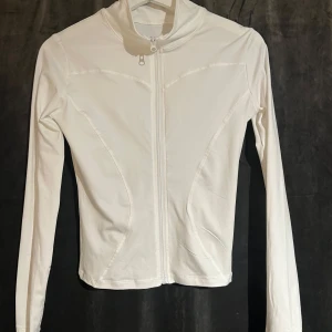 Tränings tröja  - Tränings topp/tröja helt ny aldrig använd!!🥰