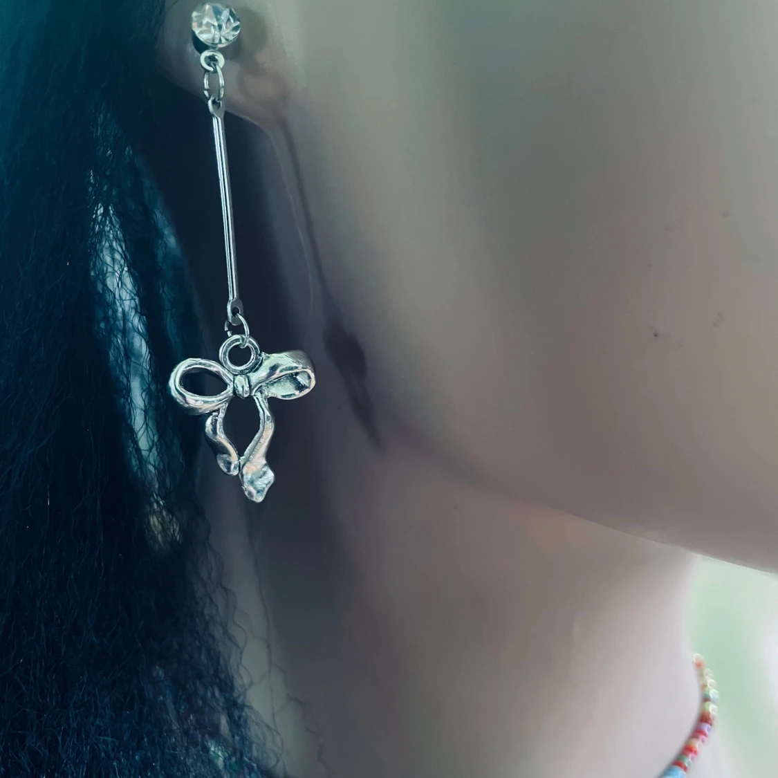 Made by prisförslag- 1 st örhänge  - 1