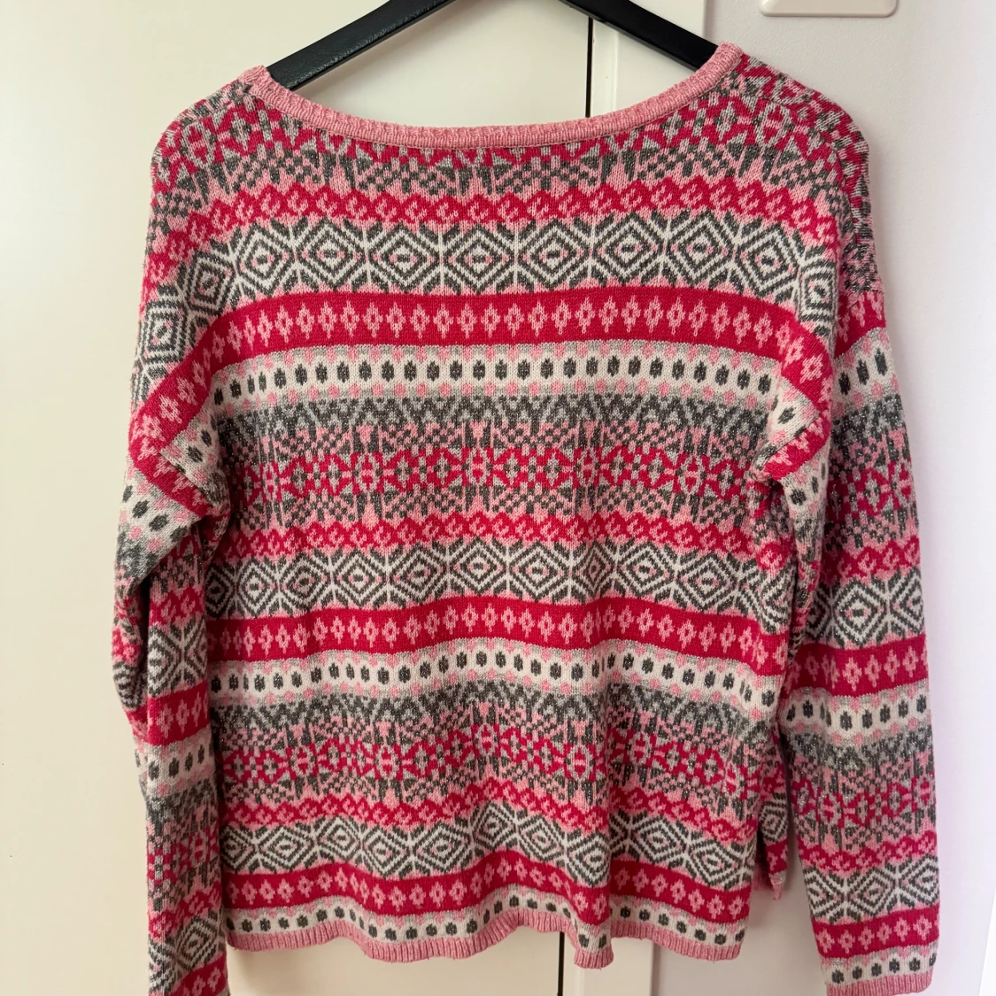 Mönstrad stickad tröja från Springfield - 90