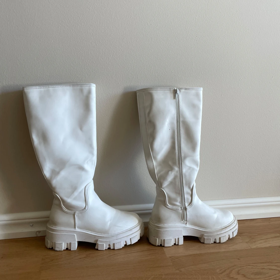 Vita chunky stövlar Asos