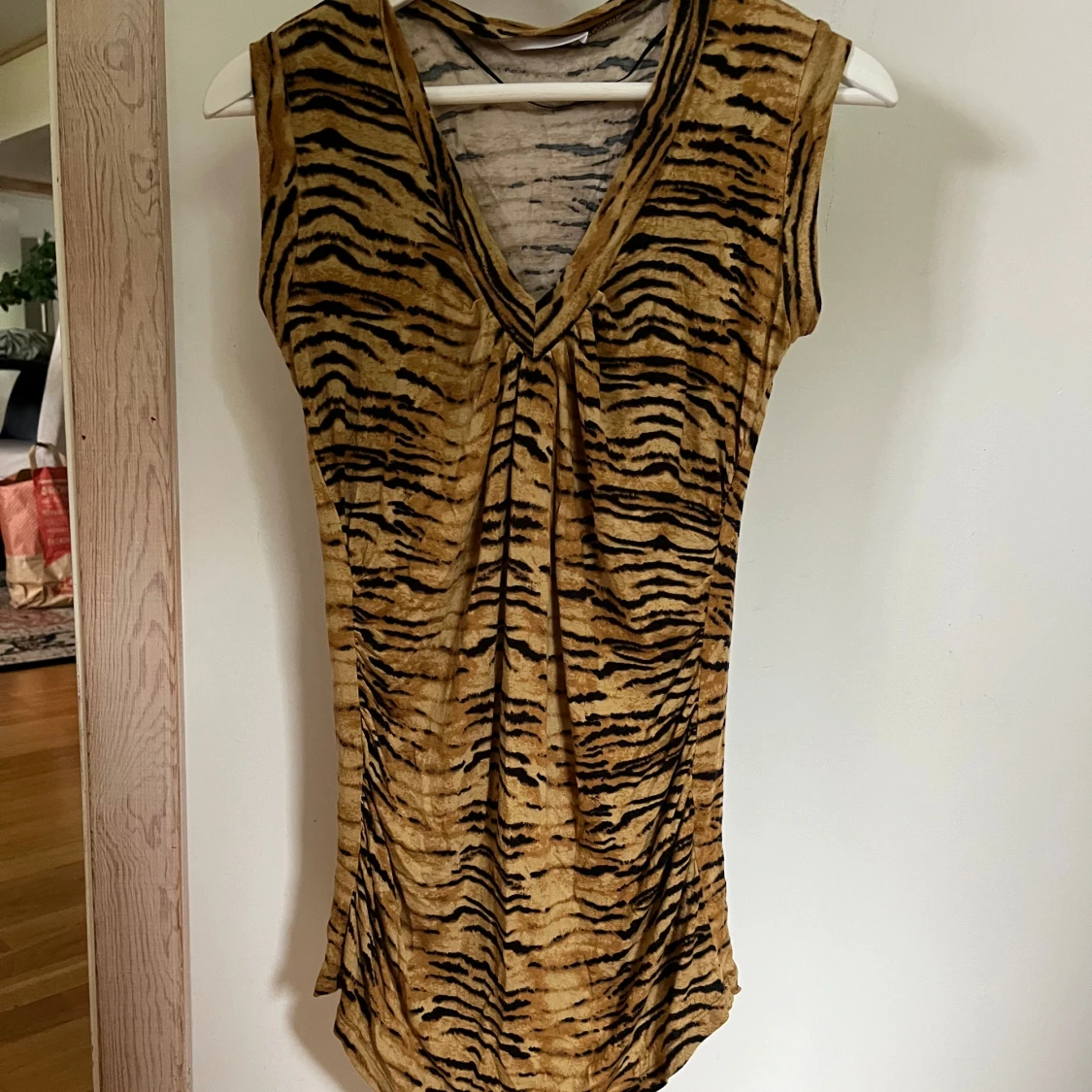 Tigermönstrad topp från Zara - 92