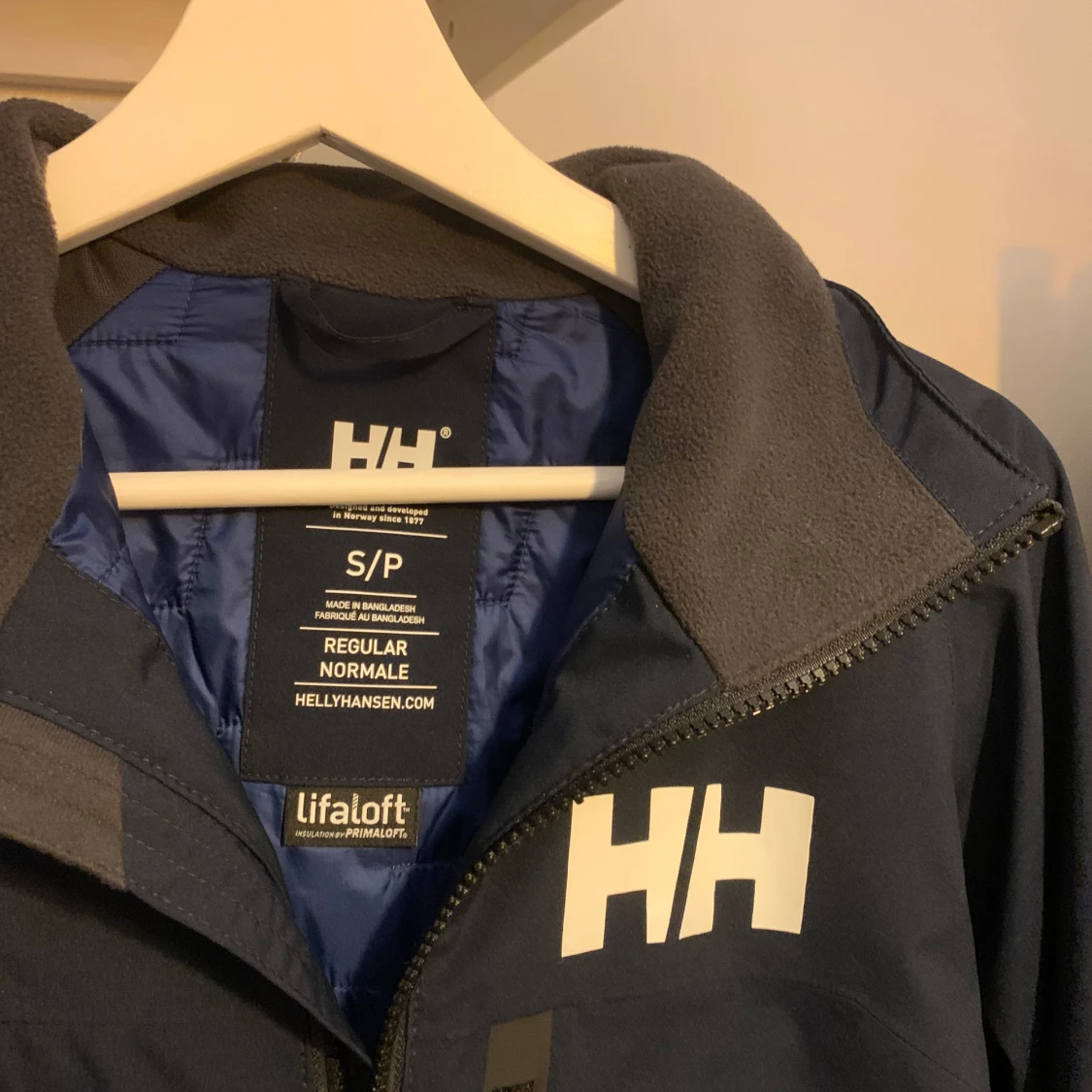 Helly Hansen jacka - 90