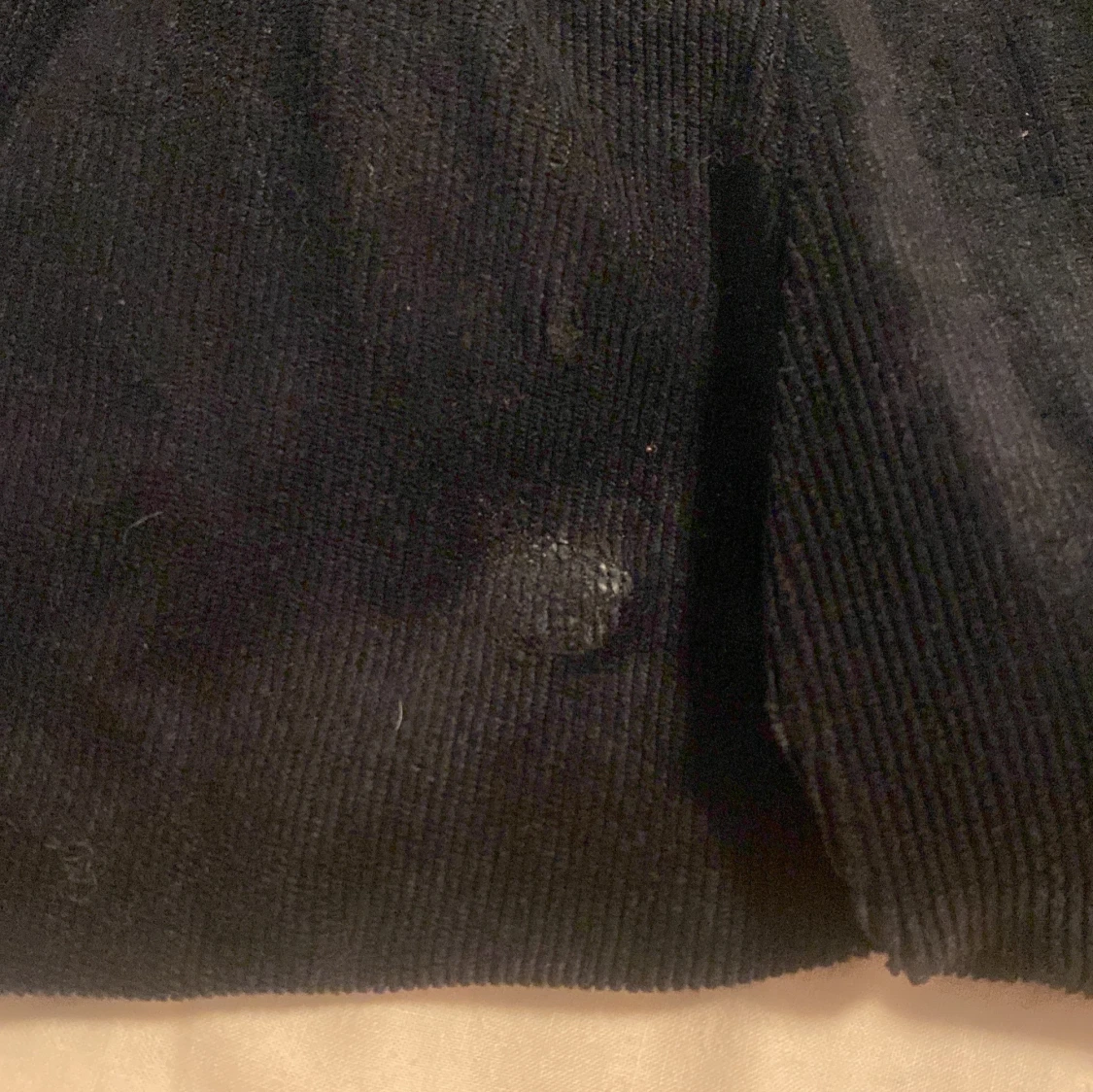  Ett par svarta juicy byxor - 91