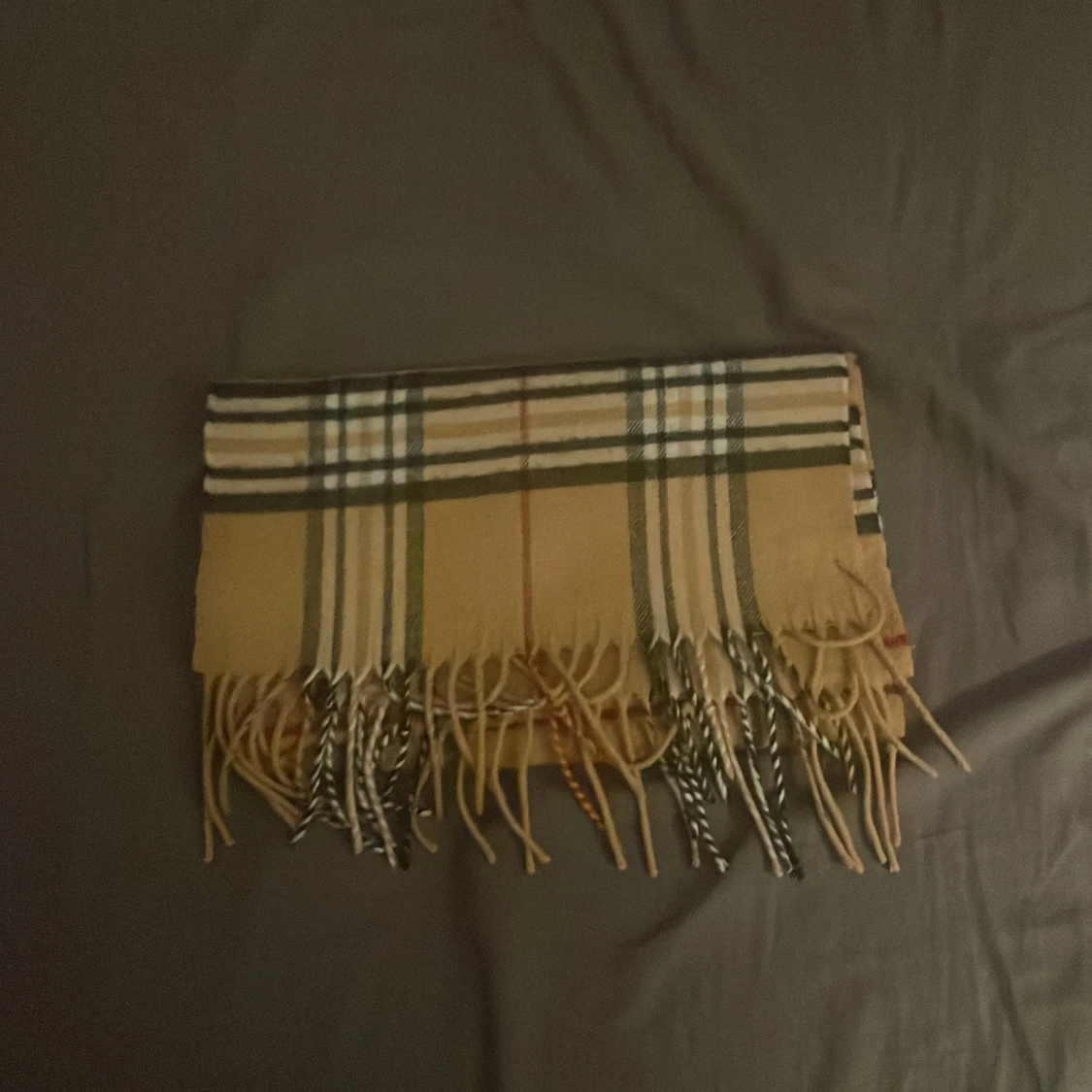 Burrbery halsduk  - 90