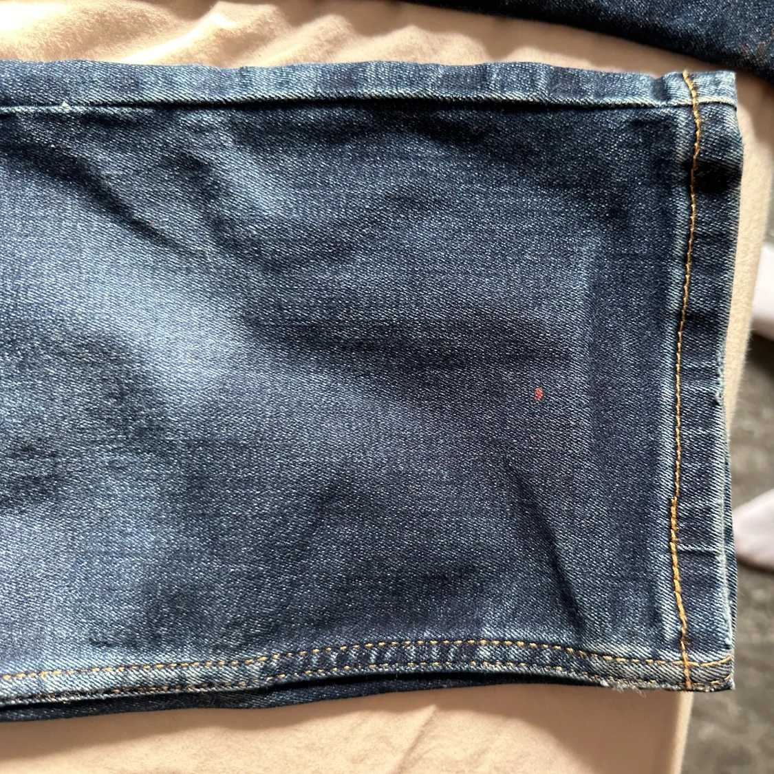 Levis jeans i blå denim - 93