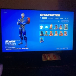 Fortnite Konto/Account - Super og konto för 650kr men take the l och mer om ni tror jag jag kommer scamma så kan jag skicka bild på pass eller legg innan. Fast pris