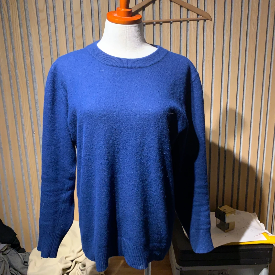 Marinblå Kashmir Tröja - 91