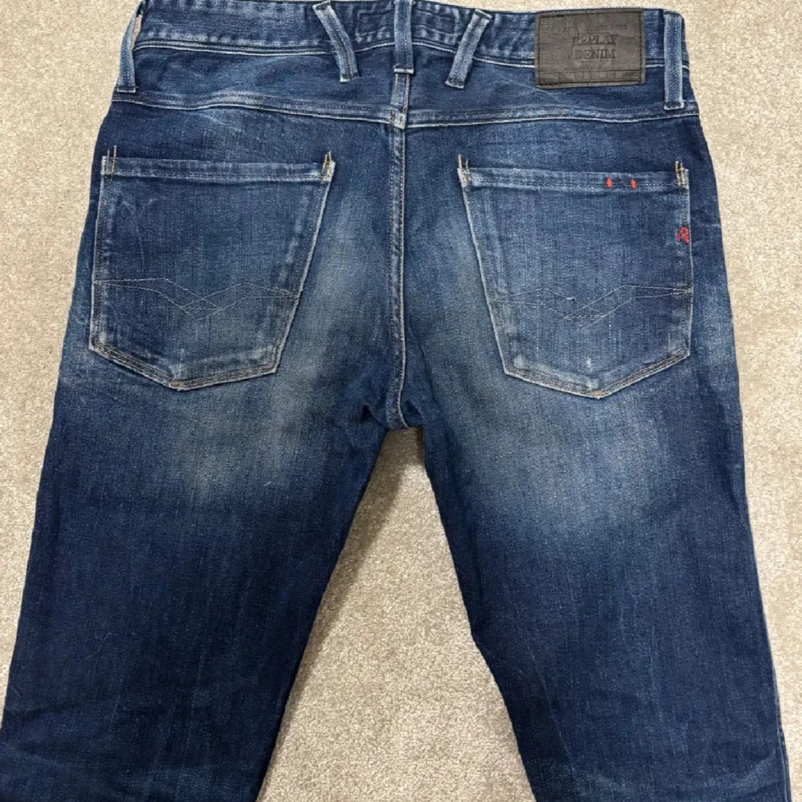 Replay Anbasss 31 W 32 L mörkblå - 91