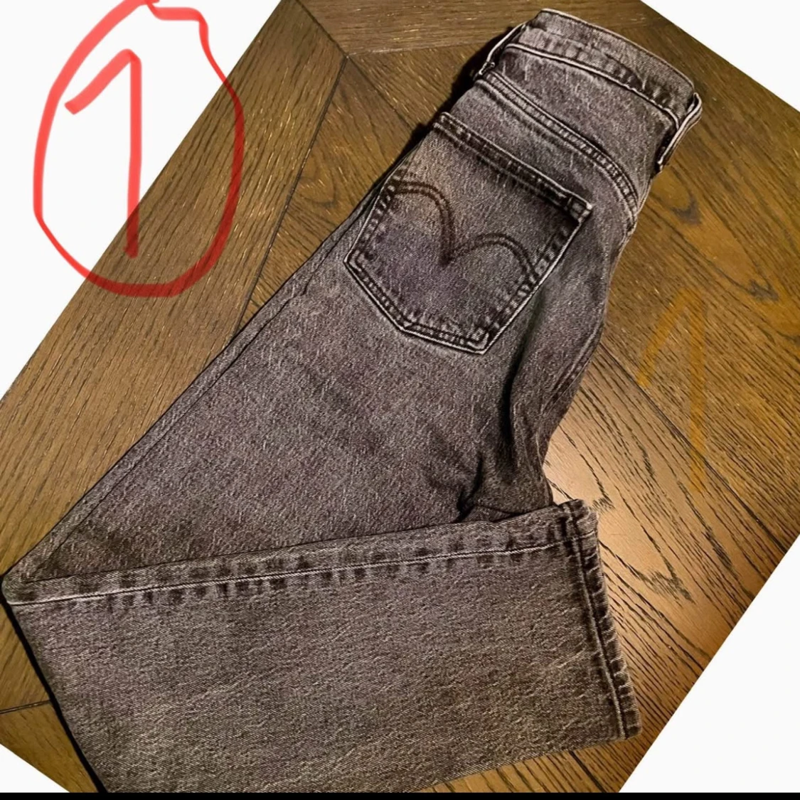 Grå jeans från Levis