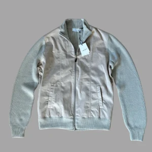 Gran Sasso Cardigan - - Nypris: 7000 SEK  - Storlek: 50 (M-L)