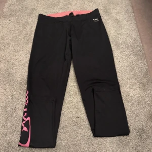 Tränings byxor - Underbar träningsbyxa provat bara