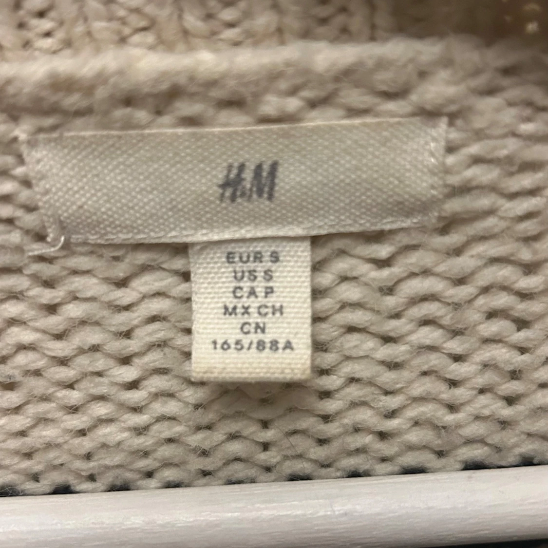 Randig stickad tröja från H&M - 90