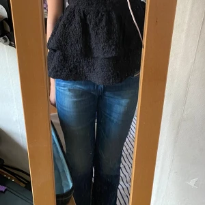 Diesel jeans - Blå jeans från diesel, lågmidjade. Storleken är W27 L30. 