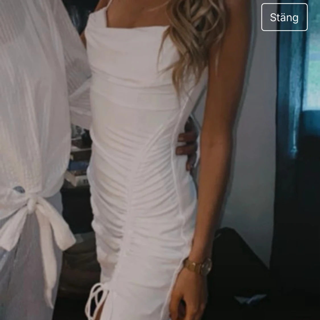 Vit långklänning m slits