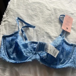 Blå bralette  - Oanvänd med lappar kvar 