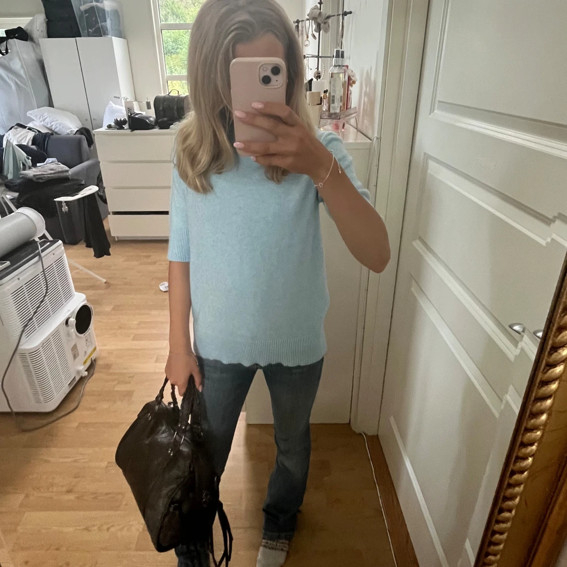 Söt blå stickad tröja från Vila