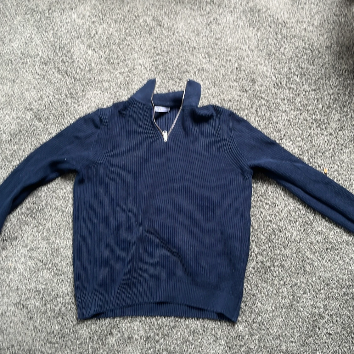 zara half zip hoodie