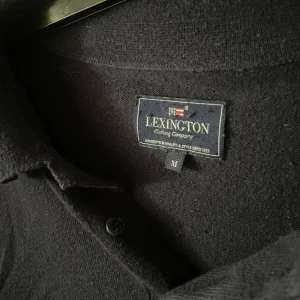 Lexington piké  - Riktigt snygg lång ärmad piké från märket lexington🙌🏻