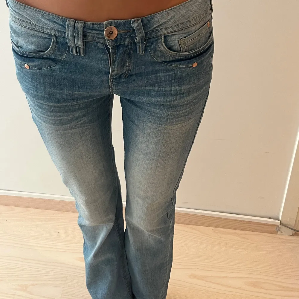 Jättesnygga Low waist jeans💗💗. Jeans & Byxor.