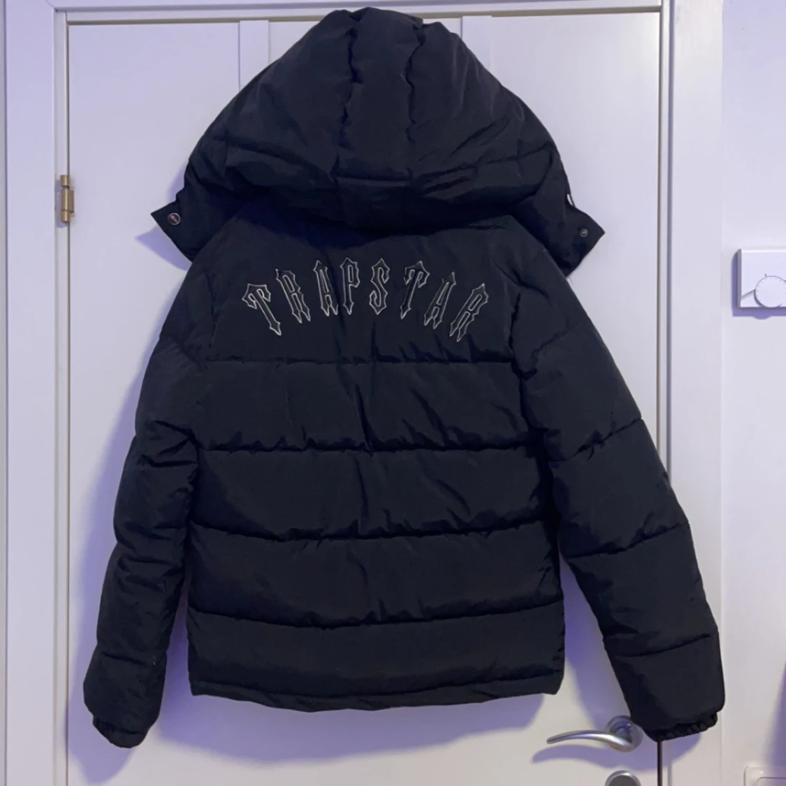 Trapstar jacka svart