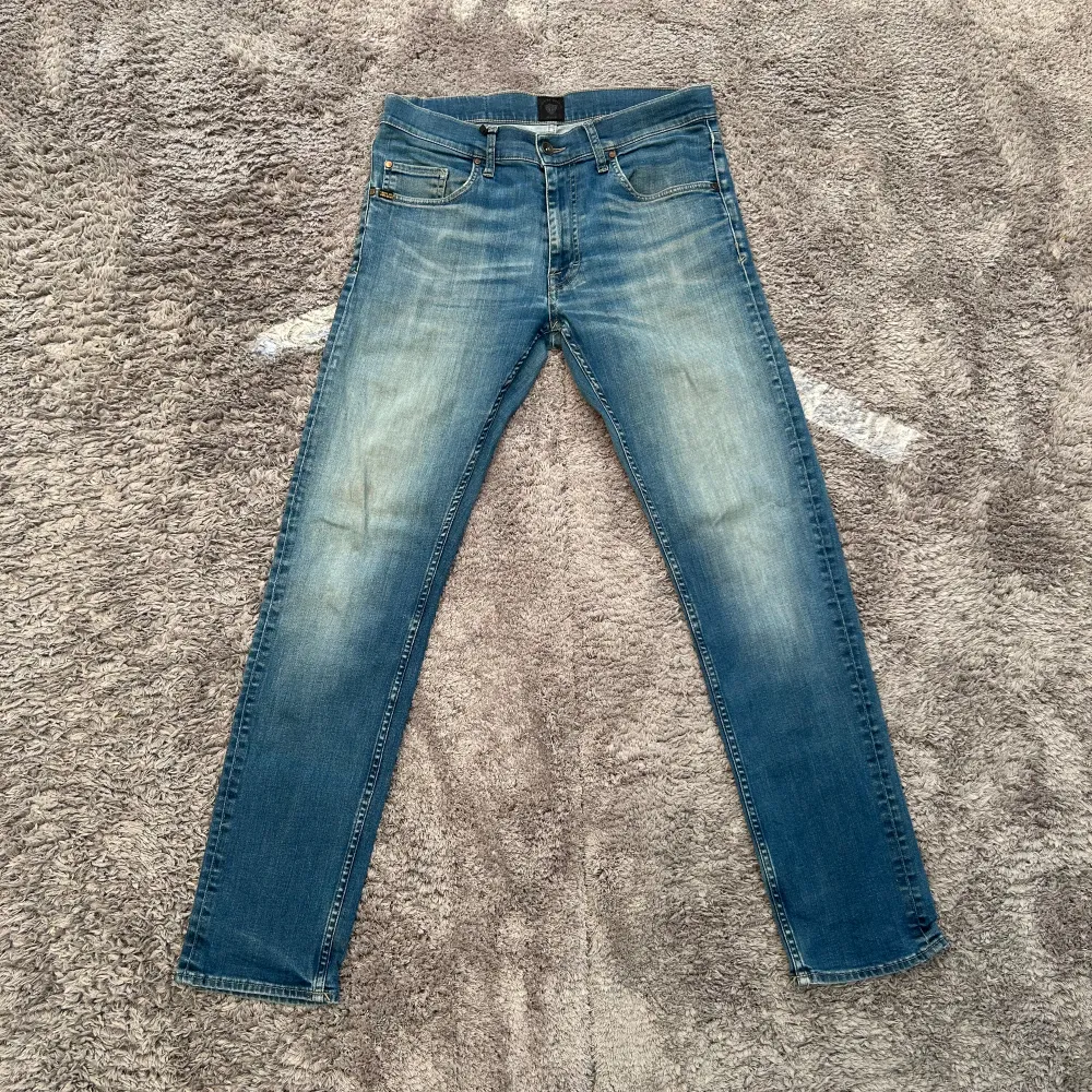 Tiger of Sweden jeans || Utmrkt skick || Köp sker via plick eller Swish || Rabatt vid köp av flera plagg || Mvh, JeansFabriken ||  6. Jeans & Byxor.