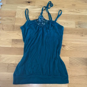 Linne - Linne jag köpte secondhand 2022 och använde en del då men har slutat använda 