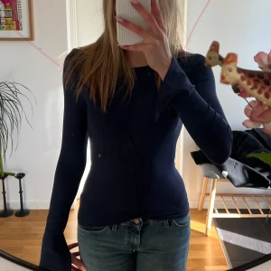 Ginatricot topp - strl xxs, boat neck, använd 1-2 ggr, perfekt skick