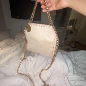 Väska  - Stellamccartney liknande väska ❤️