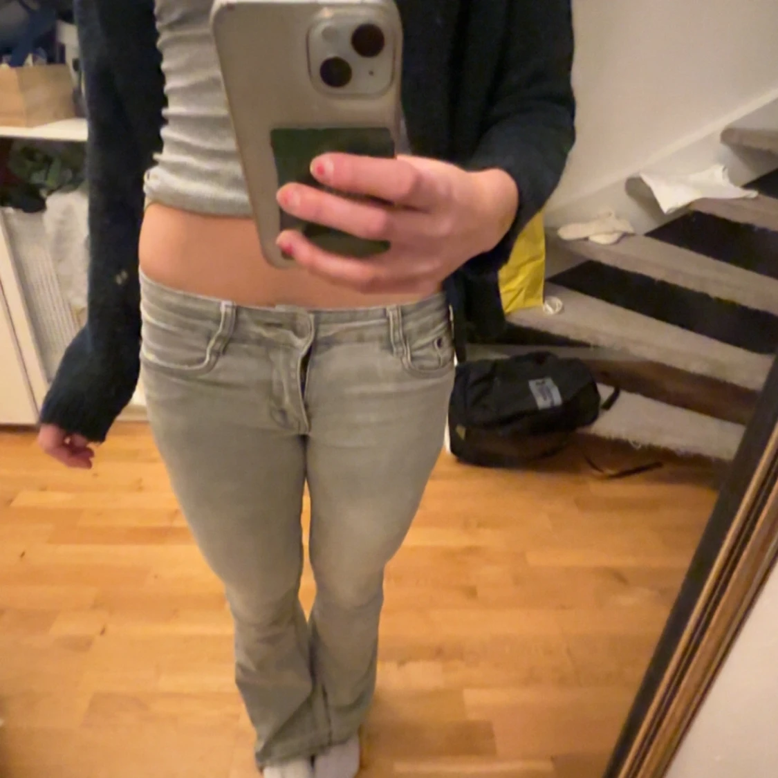 Grå bootcut jeans - 2