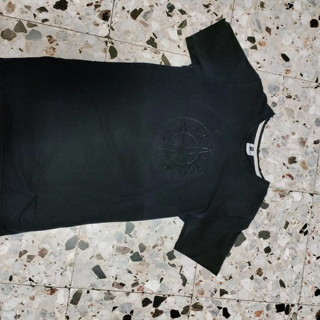 Svart t-shirt från Stone Island - 2