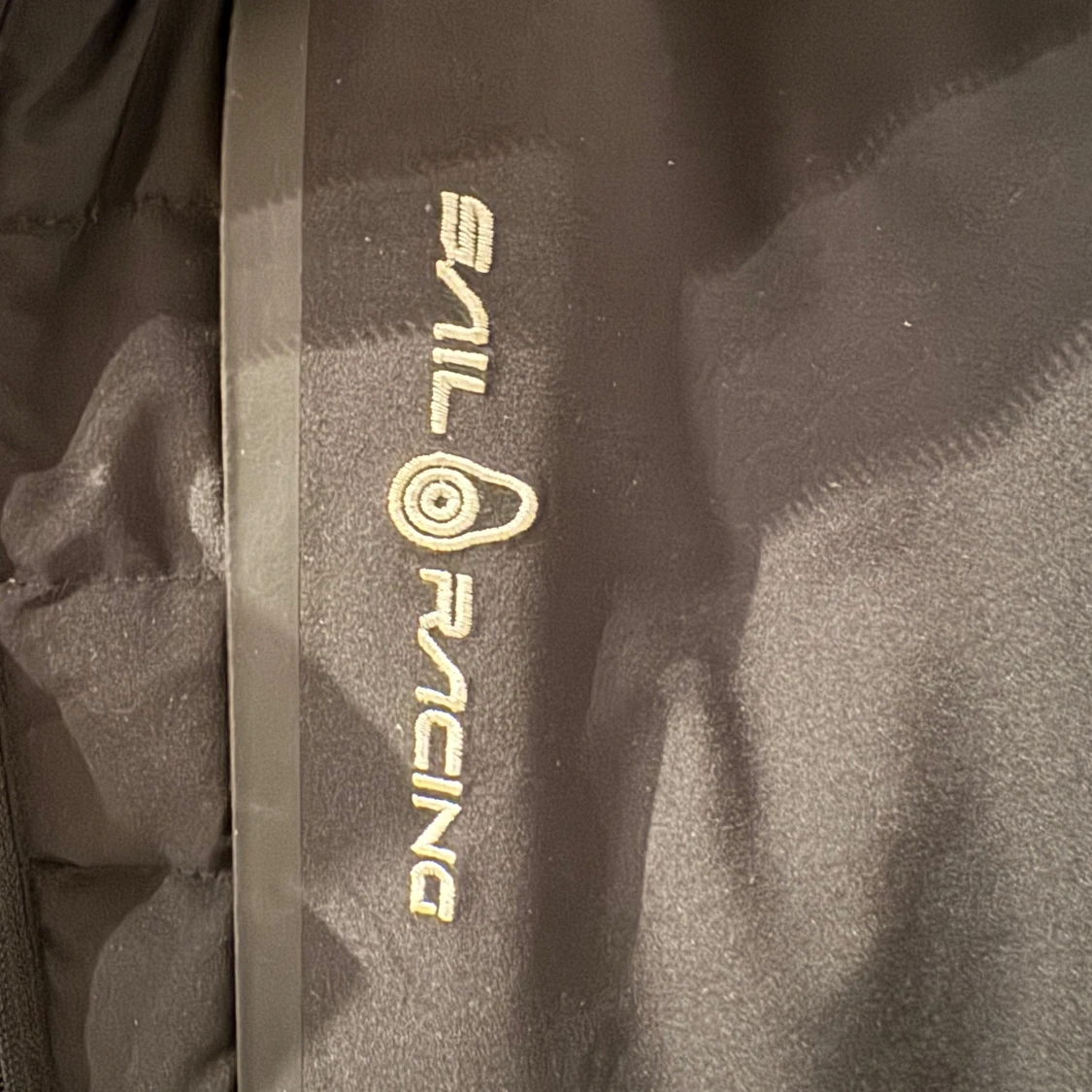 Svart jacka från Sail Racing - 2