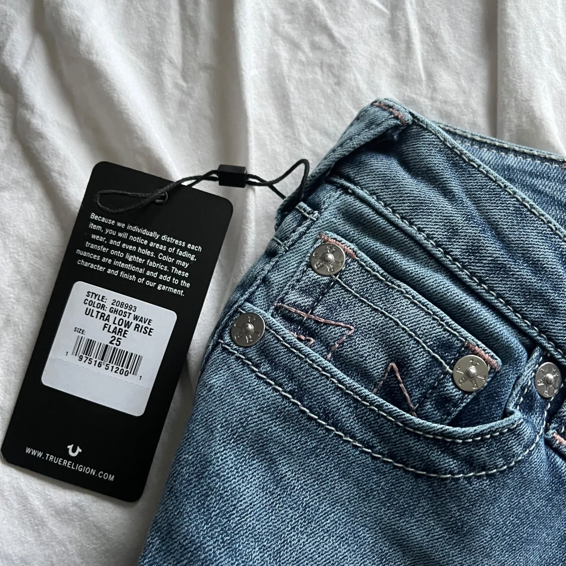 Blå bootcut jeans från True Religion - 4