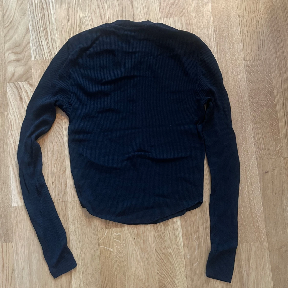 Svart ribbad tröja från Zara stl S - 2