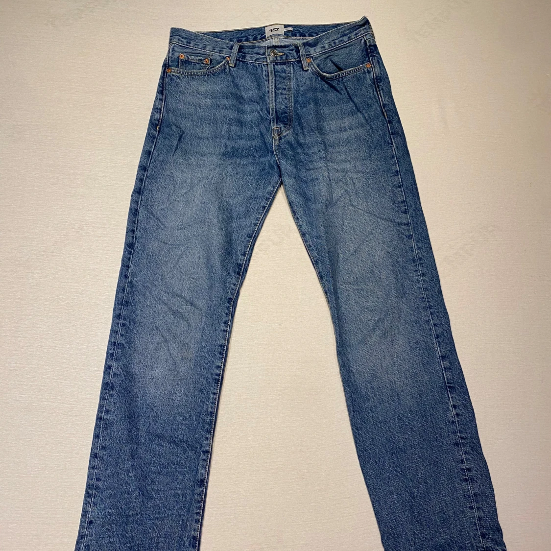 Blåa jeans