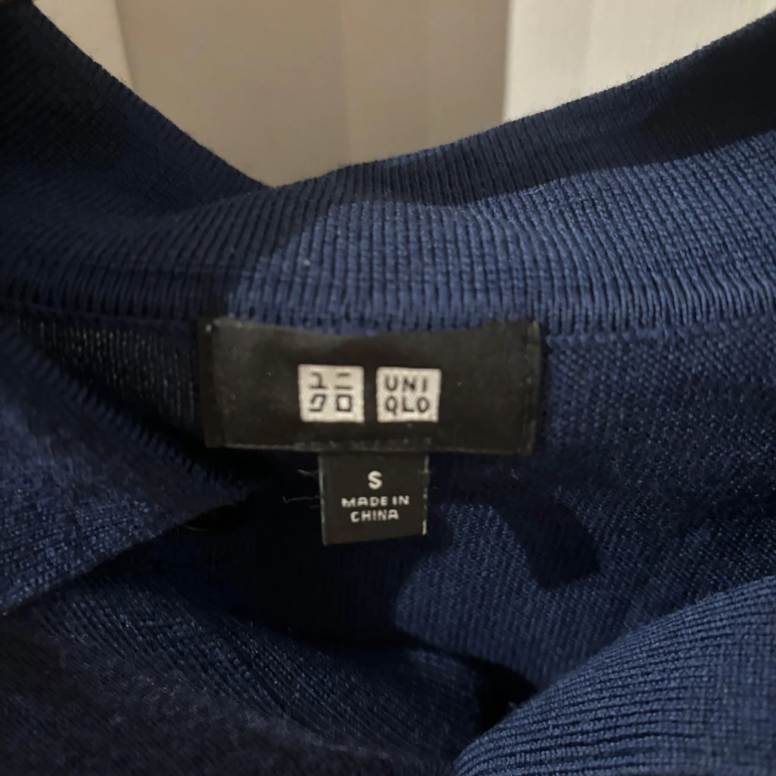 Mörkblå rugbytröja från Uniqlo S - 91