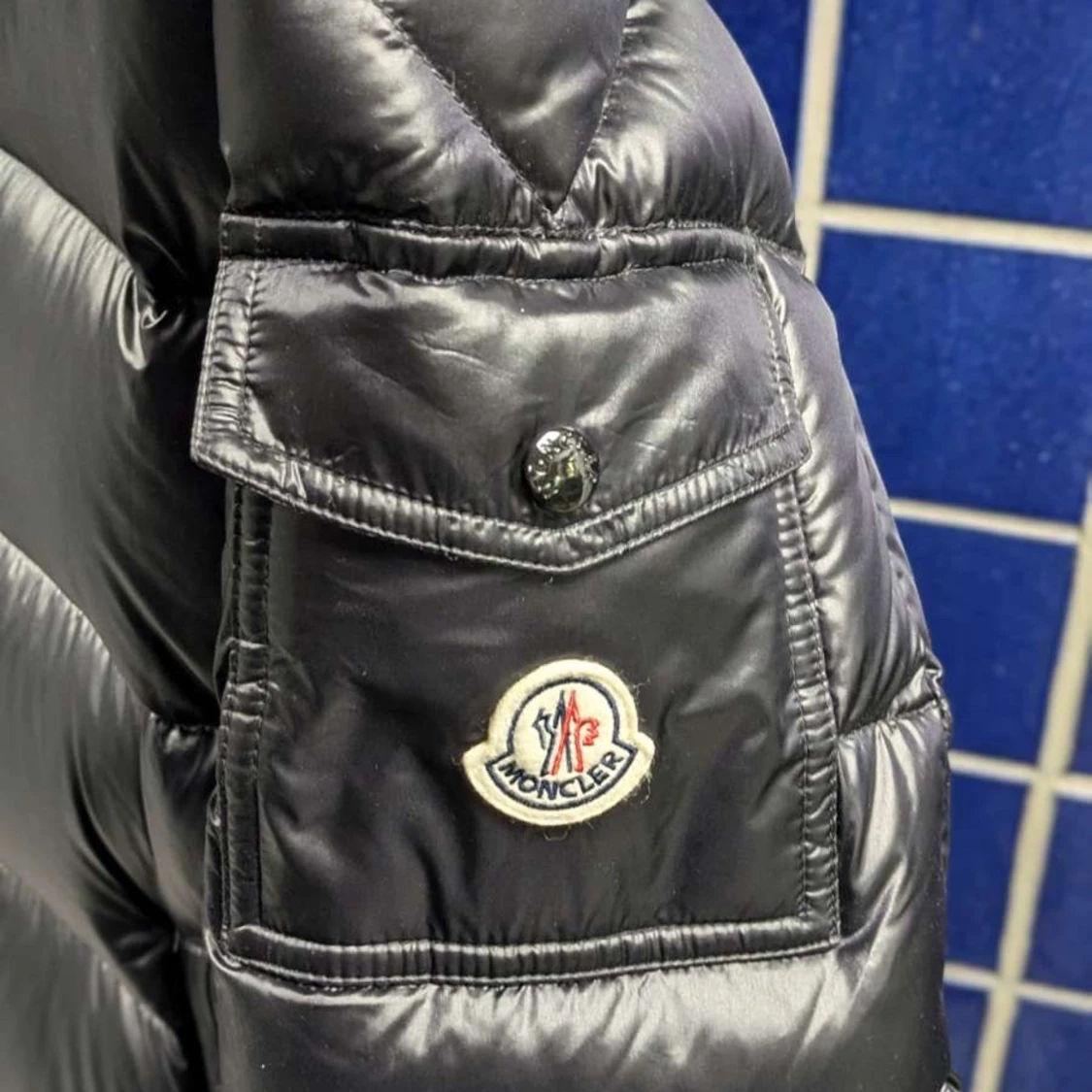 Svart dunjacka från Moncler - 92