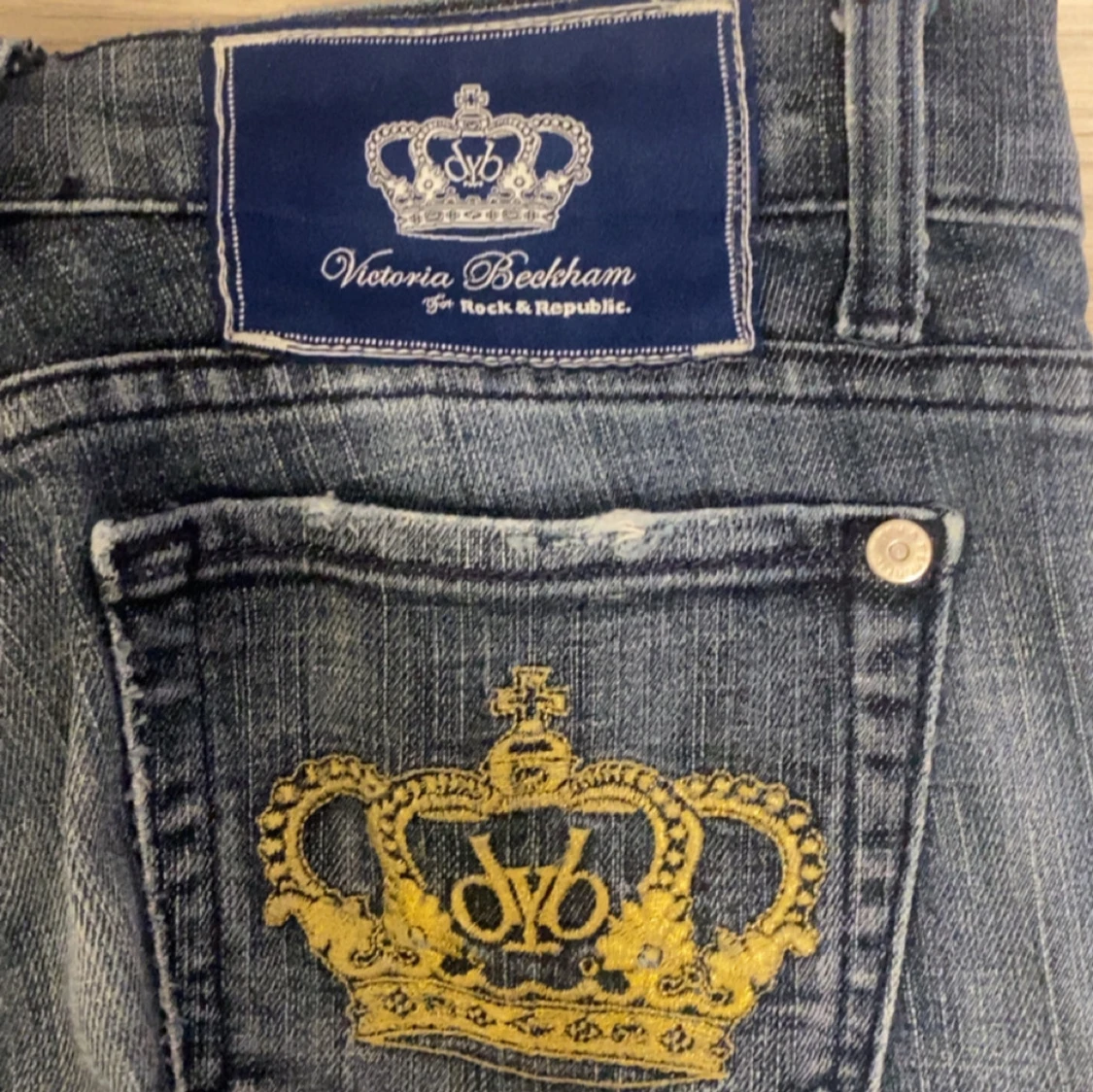 Grå jeans från Victoria Beckham - 91