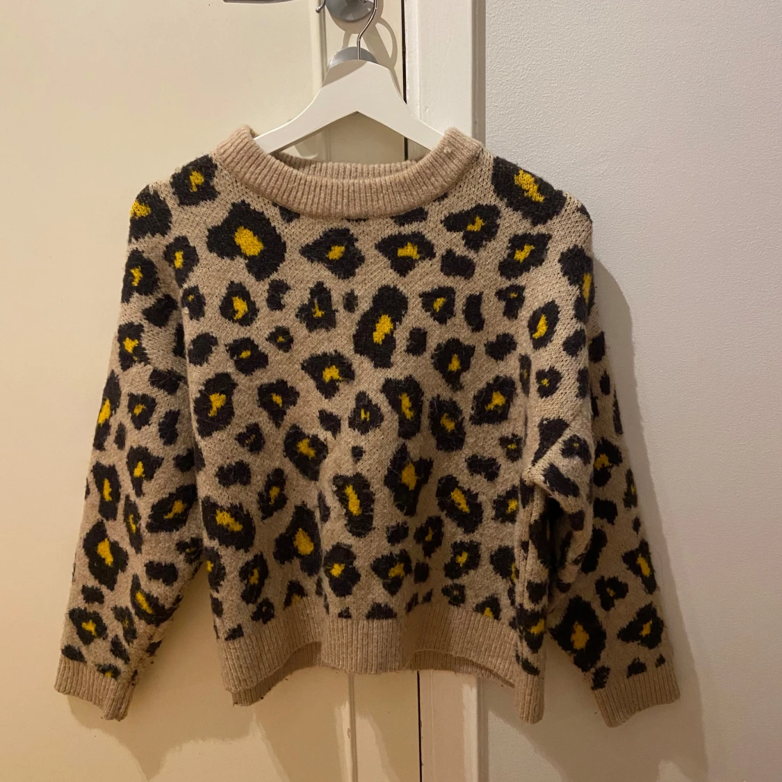 Stickad leopard tröja - 90