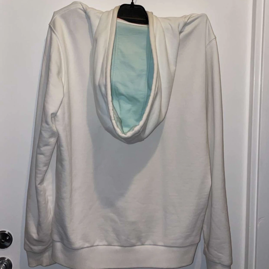 Vit hoodie från Hugo - 90