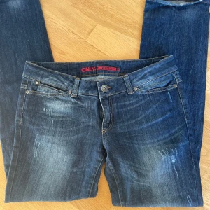 Lågmidjade jeans - skitsnygga lågmidjade jeans! Kommer bara inte till användning