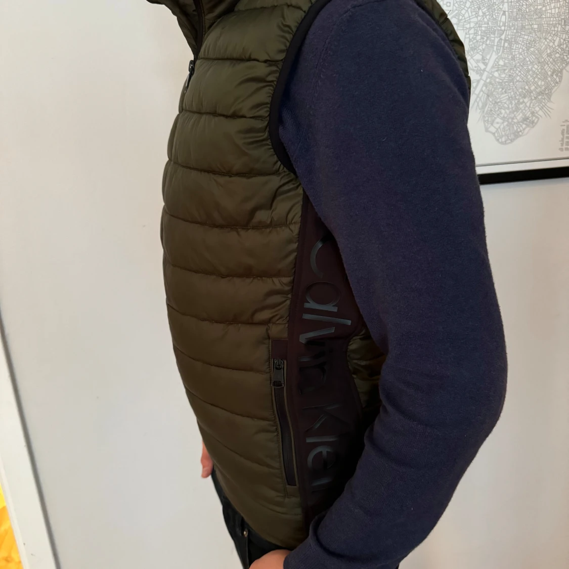 Calvin Clein väst - 90