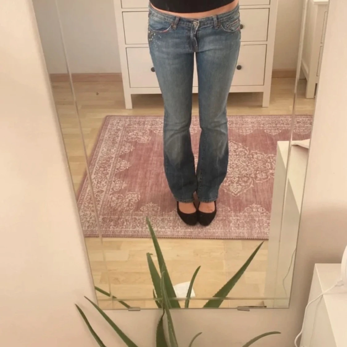 Snygga lågmidjade jeans