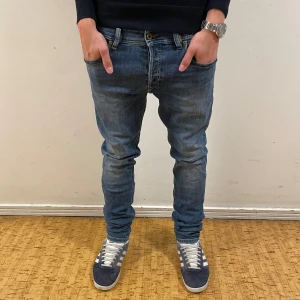 Diesel  - // Diesel Industry | Nytt skick | Nypris runt 1500 | Storlek 30 | Hör av dig vid fler frågor // ressellfabriken 