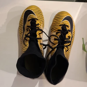 Nike skor storlek 38,5 - 38,5 Nyskick