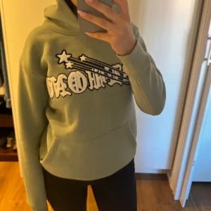 Demont hoodie, exklusiv färg! - Grön Demont hoodie, ej släppt färg!