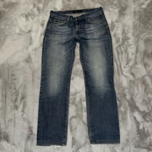 Blå jeans från J.Lindeberg - J.Linderg jeans | bra skick | nypris 1000kr | hör av er vid minsta fundering🤗