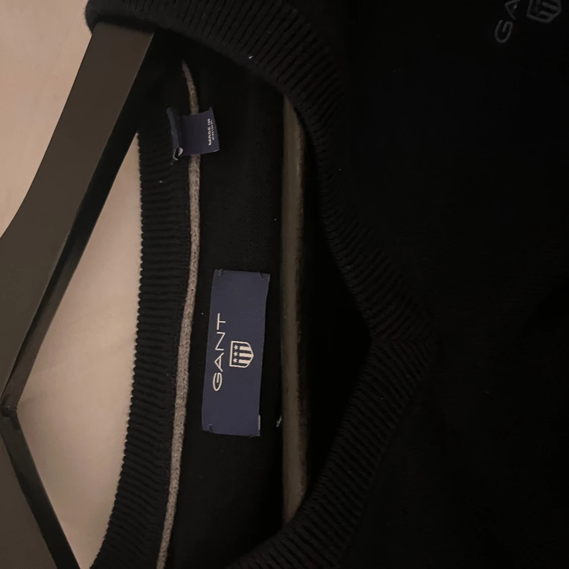 Svart tröja från Gant - 2