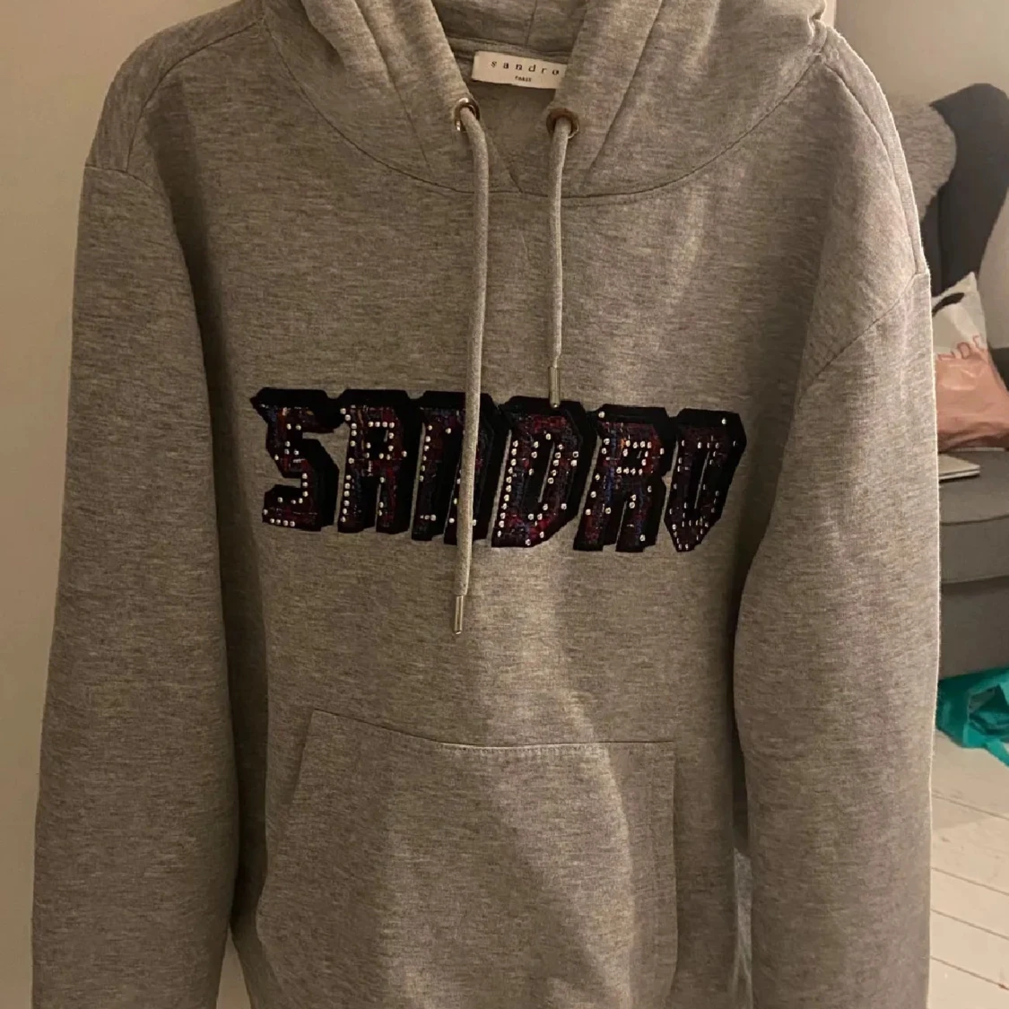 Grå hoodie från Sandro - 1