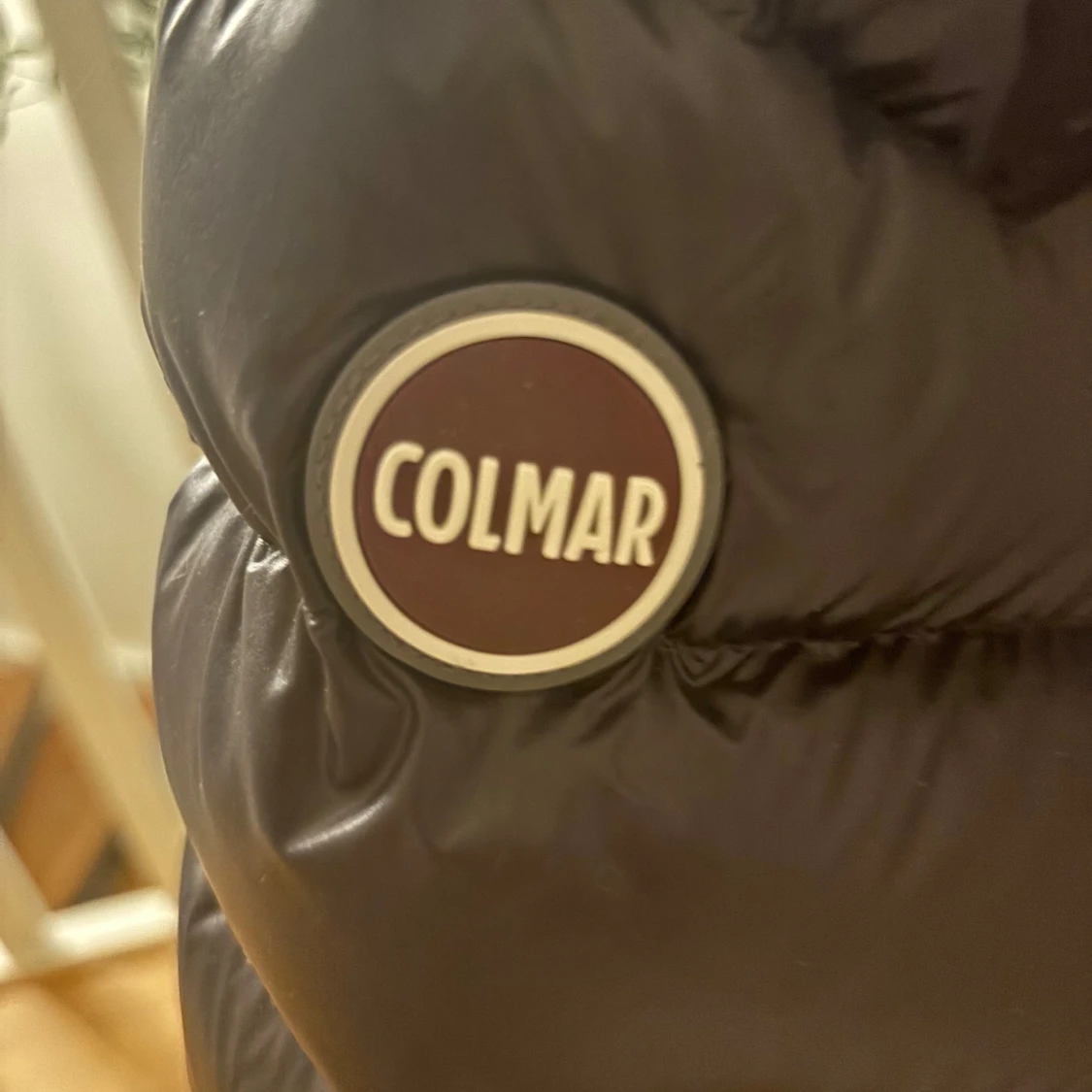 Svart dunjacka från Colmar - 2